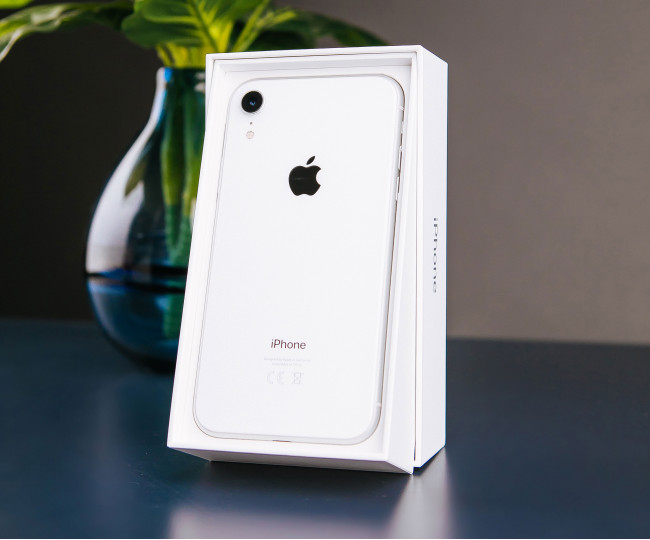 iPhone XR 64GB White (MRY52) б/у